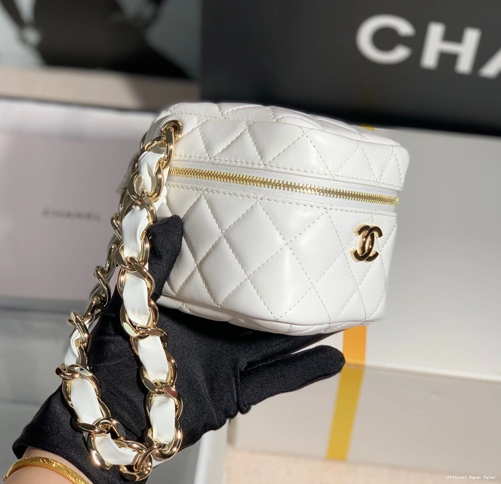 HyperPeter WITH HANDLE CHANEL CHANELUTCH 0812
